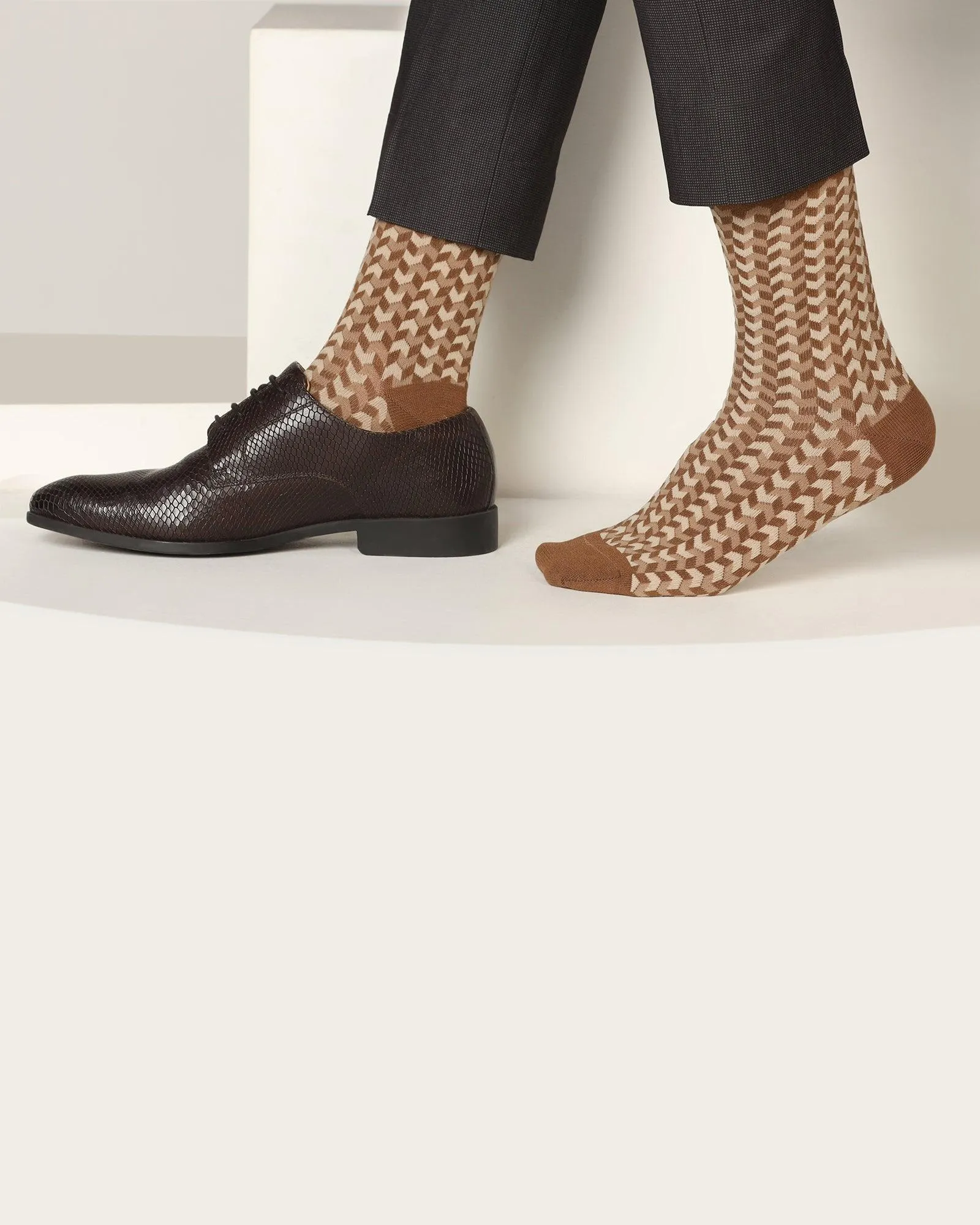 Cotton Beige Textured Socks - Snap