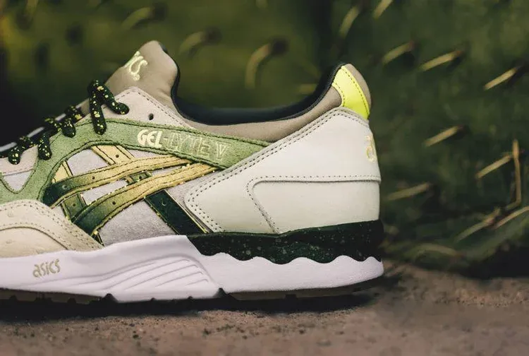 Feature x gel lyte 5 'prickly pear' Asics sneakers, tan