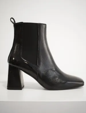 Jolly Boot Black Patent