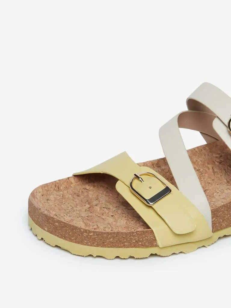 LUNA BLU Yellow Buckle Design Sandals