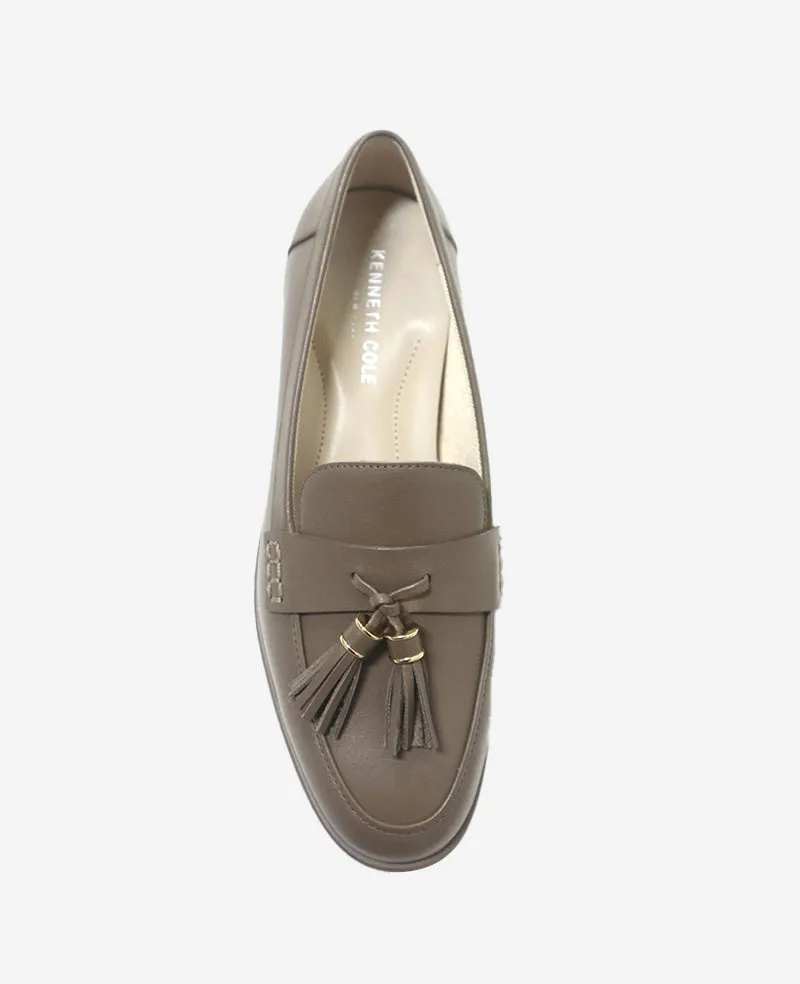 Lyra Leather Loafer