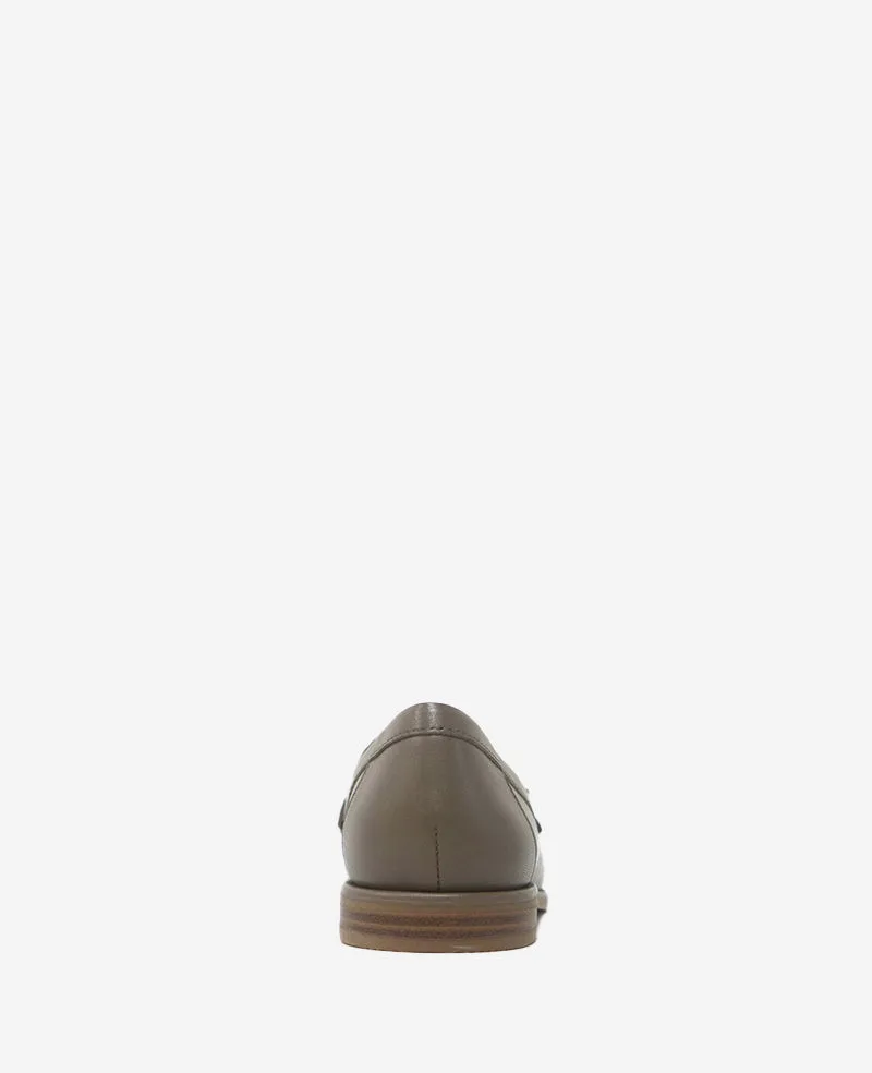 Lyra Leather Loafer