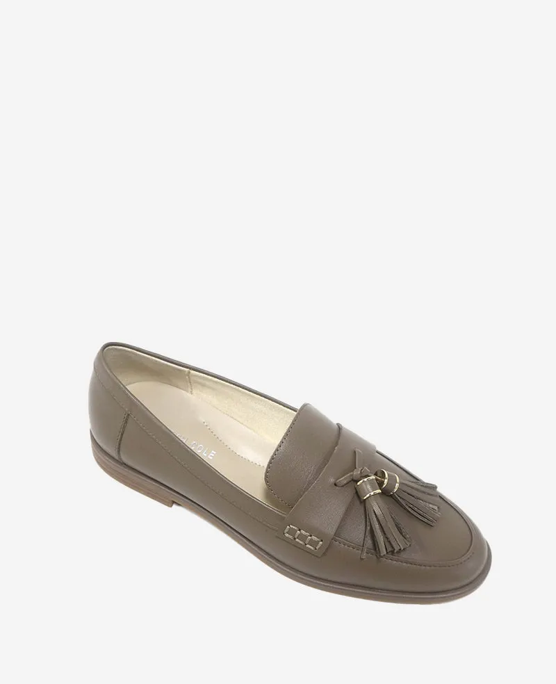 Lyra Leather Loafer