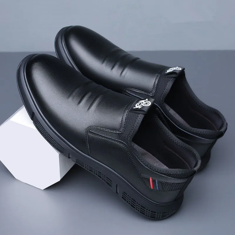 Men Shoes Black White Flats Walking Shoes