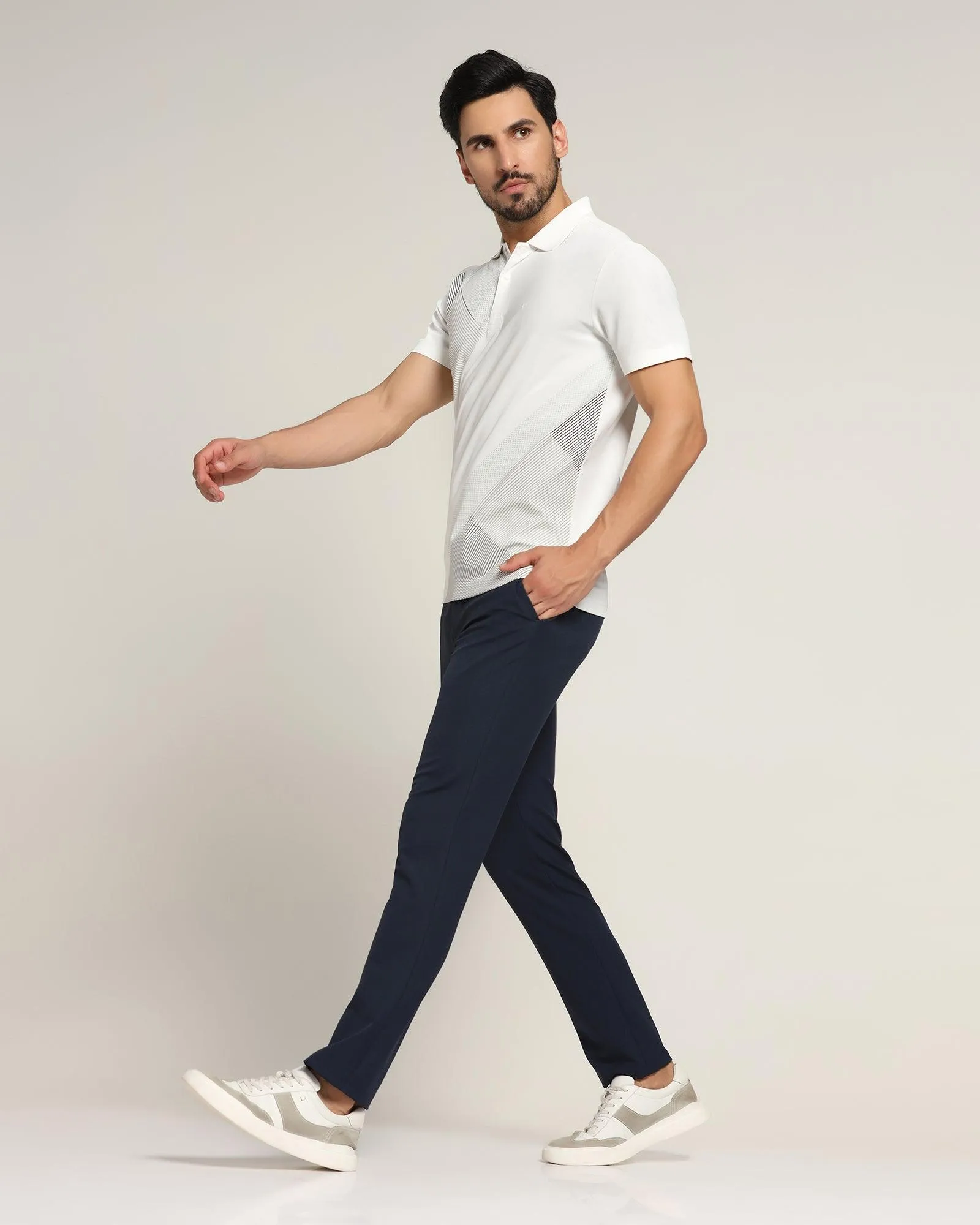 TechPro Polo White Solid T-Shirt - Walker